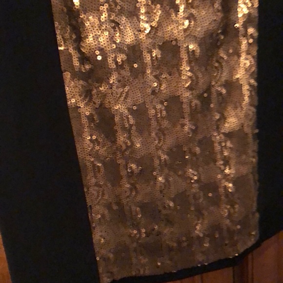 Skirt - Picture 3 of 6